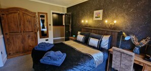 Room (E - Standard Double Room (Uist))