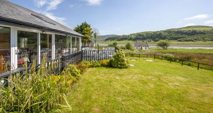 The Galley of Lorne Inn