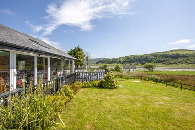 The Galley of Lorne Inn