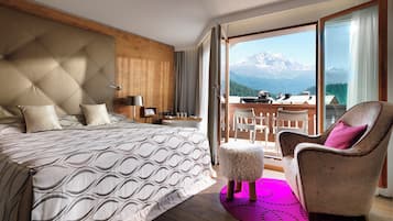 Literie hypoallergénique, couette en duvet d'oie, minibar