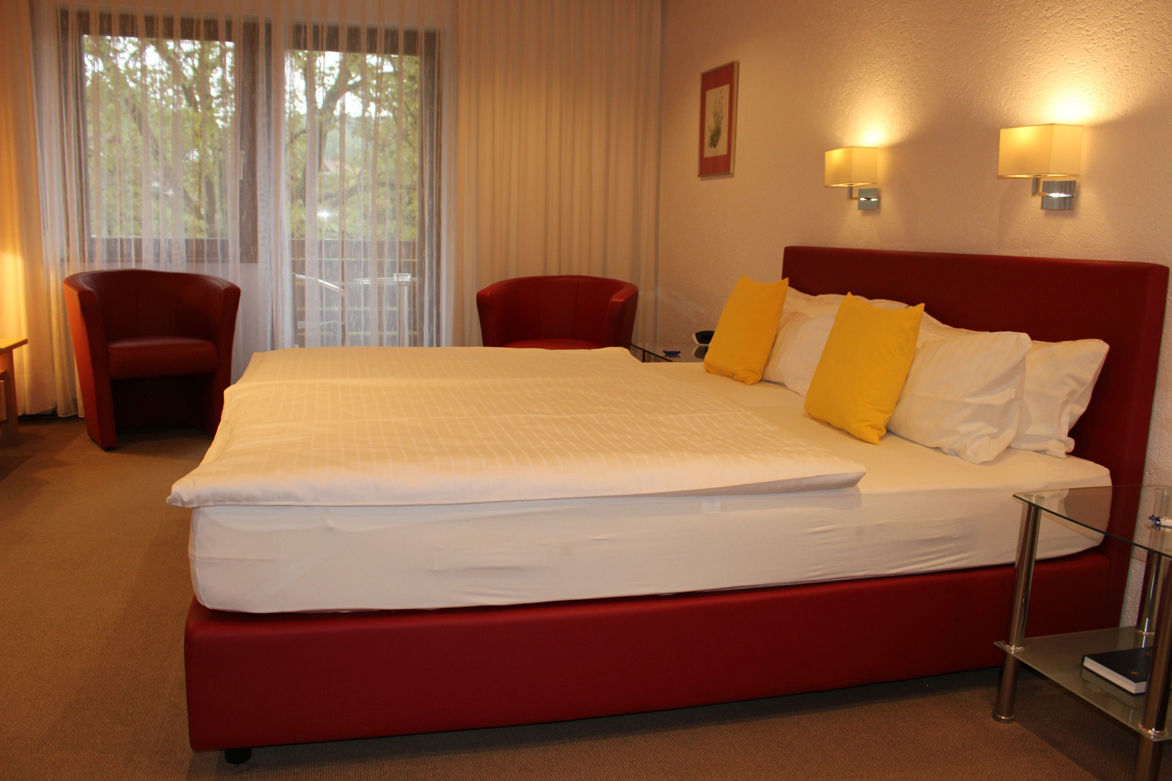 Standard-Doppelzimmer | Individuell eingerichtet, Schreibtisch, Verdunkelungsvorhänge