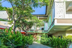 Property grounds - Bagus Hayden Hotel (Kuta)