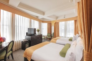 Chambre Deluxe, 2 grands lits, en angle