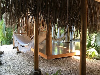 Otro Lado Lodge and Restaurant