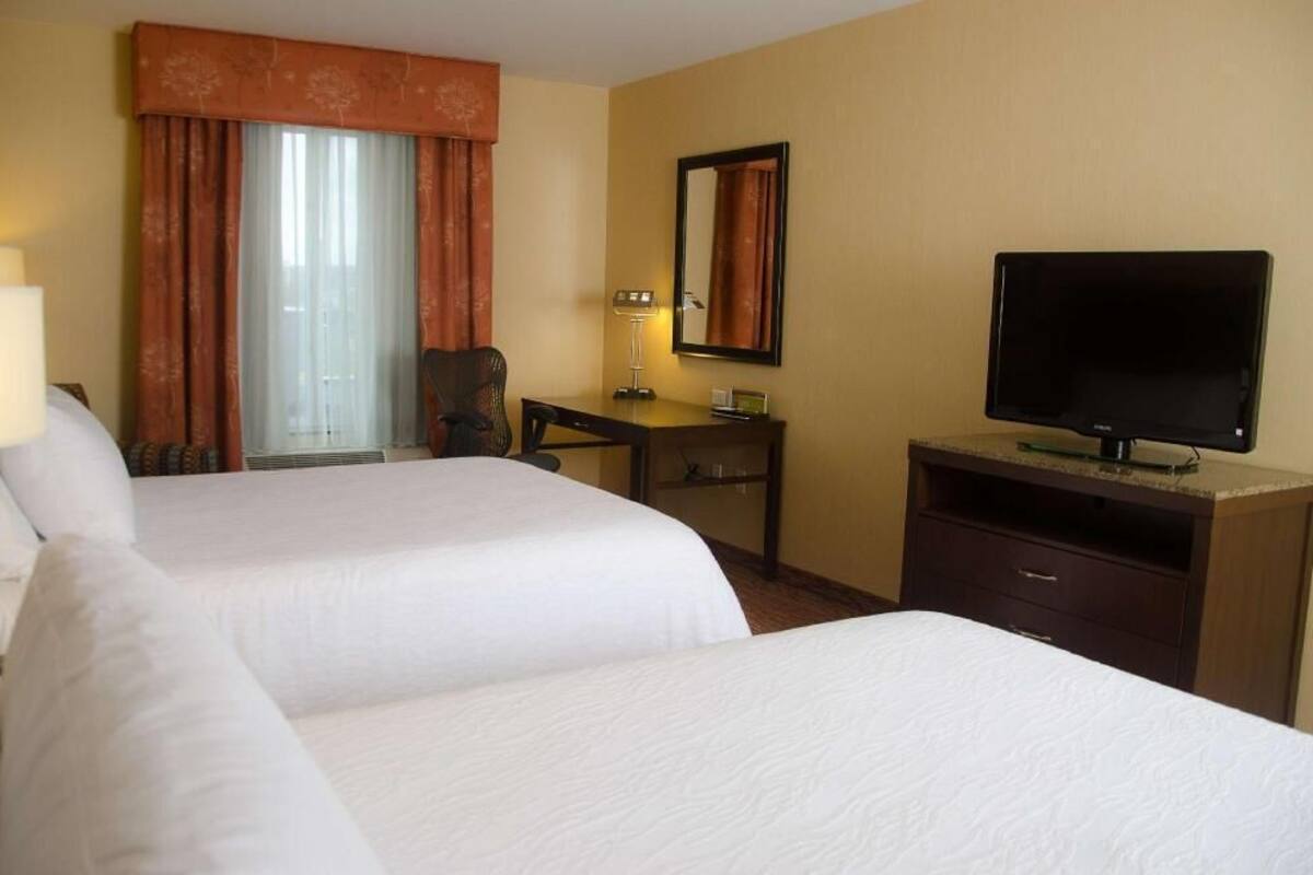 In-room safe, desk, iron/ironing board, free cribs/infant beds