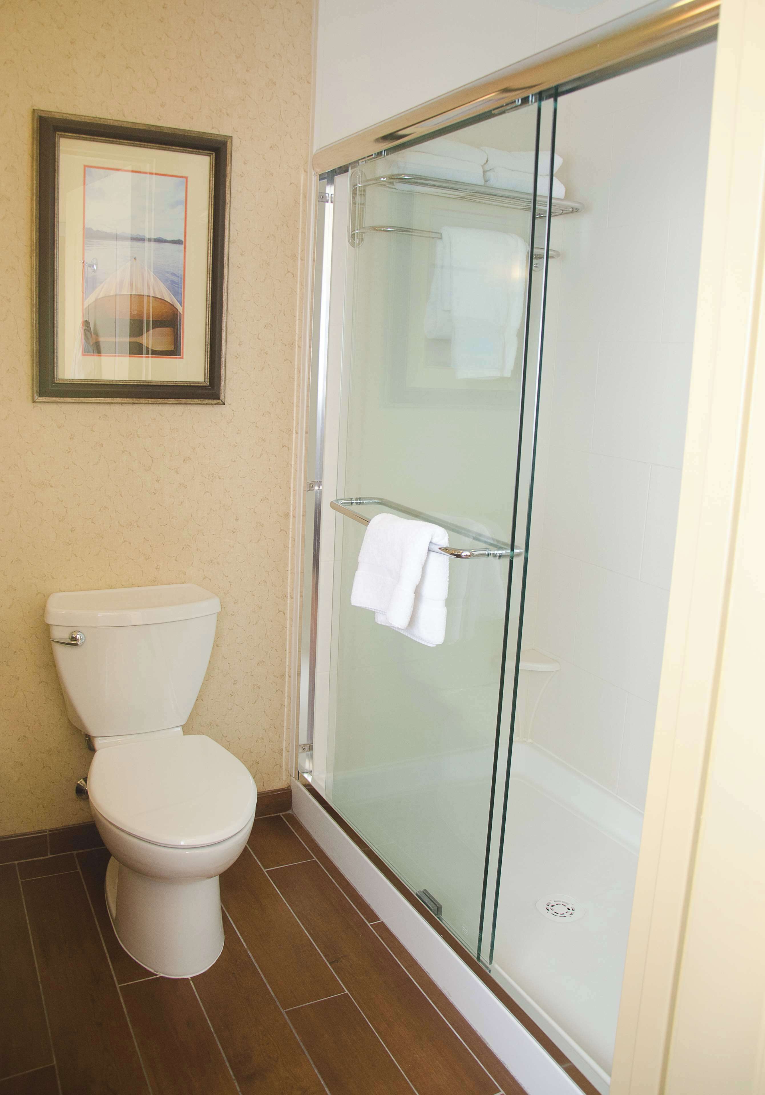 Shower kamar mandi