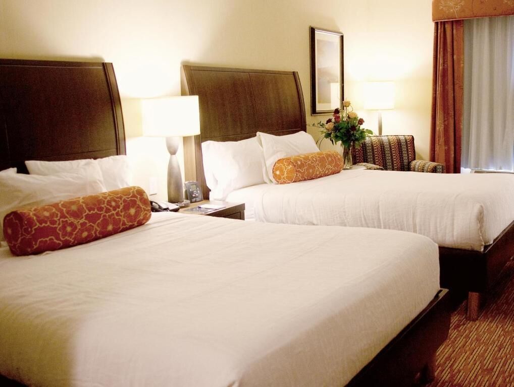 In-room safe, desk, iron/ironing board, free cribs/infant beds