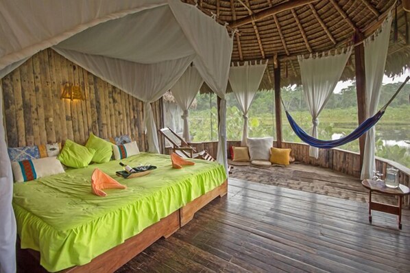 In-room safe, free rollaway beds