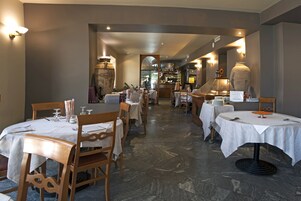 Bar (en el alojamiento)