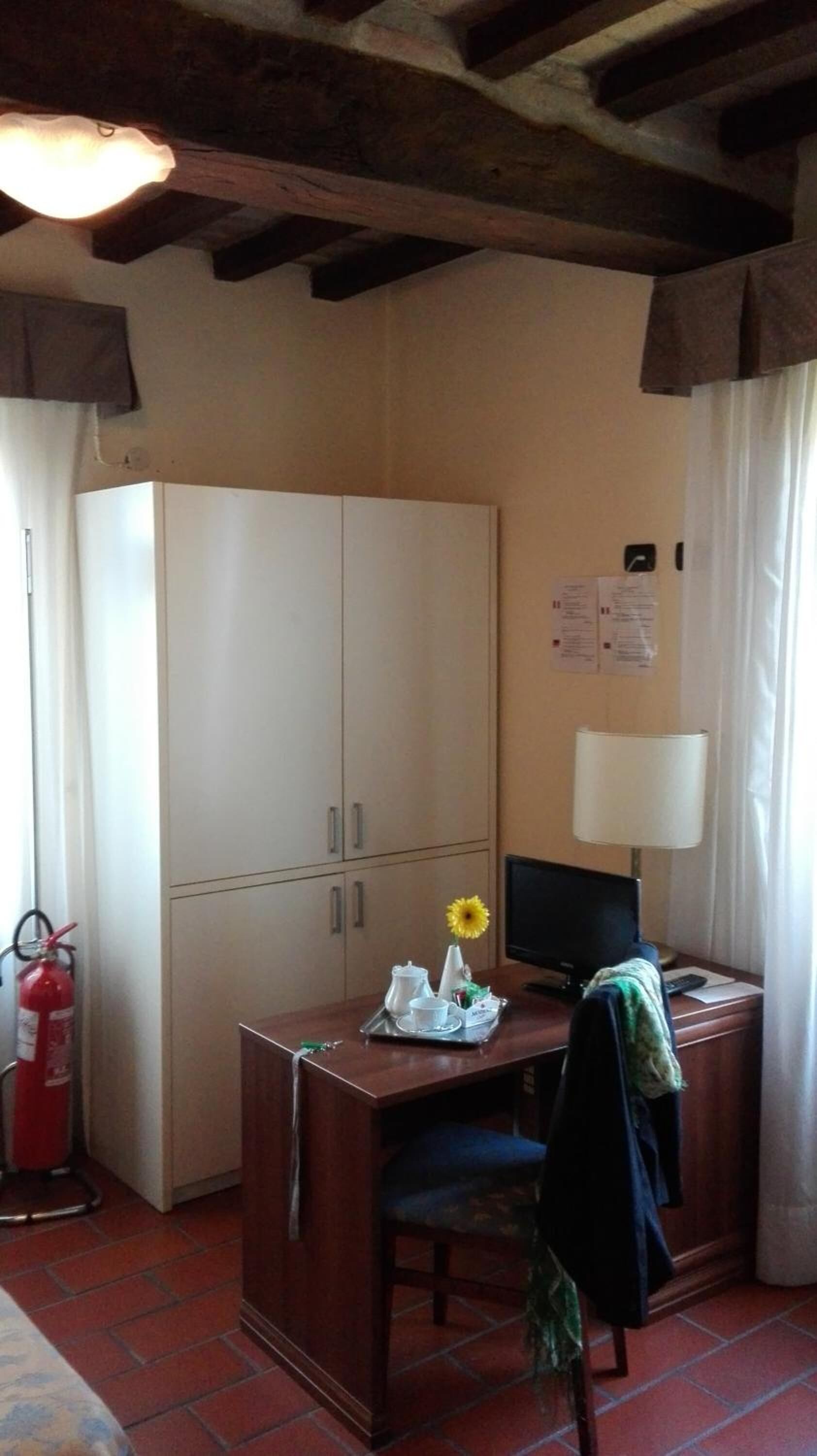 minibar, in-room safe, desk, soundproofing