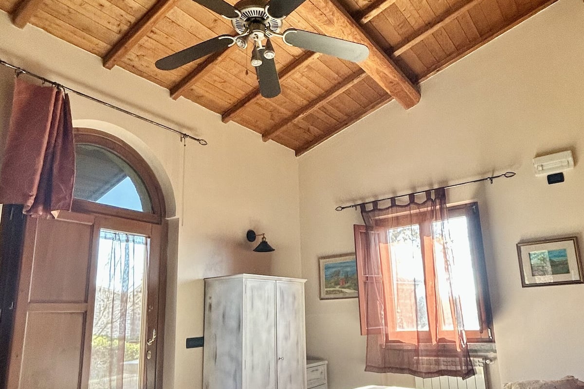 Club Room | 1 bedroom, premium bedding, in-room safe, individually furnished