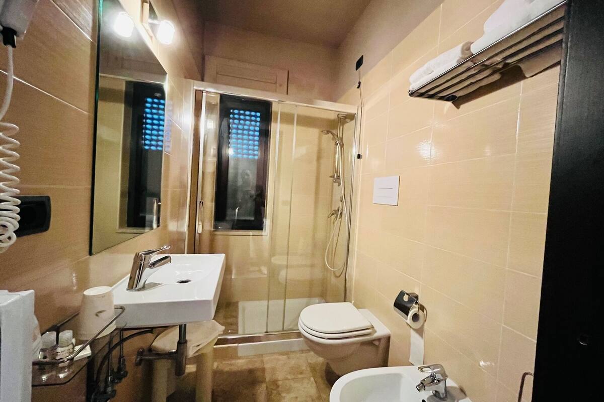 double or twin room | bathroom | free toiletries, hair dryer, slippers, bidet