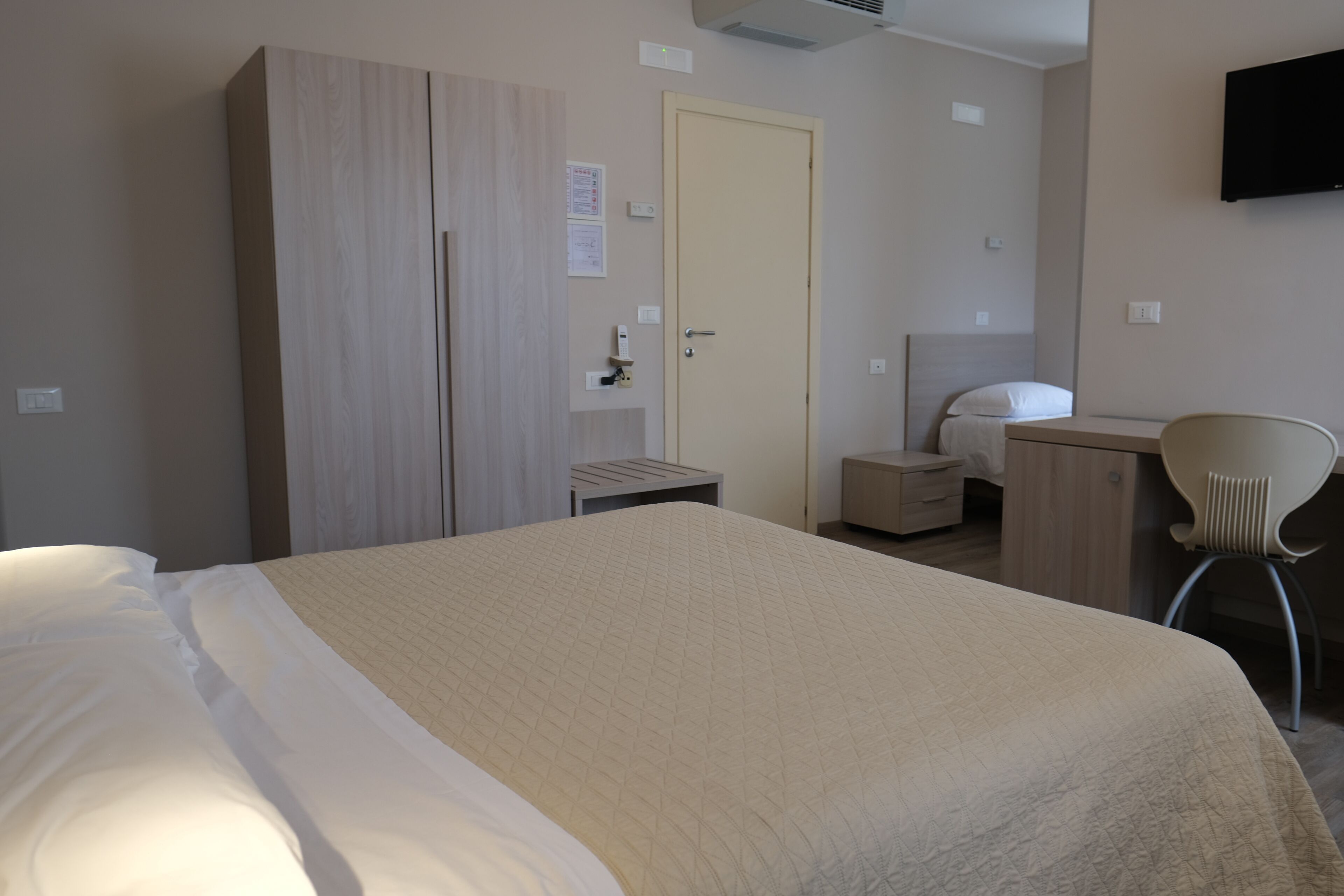 Minibar, desk, iron/ironing board, free WiFi