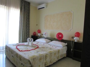 Minibar, free WiFi, bed sheets - Le Dune (Castel Volturno)