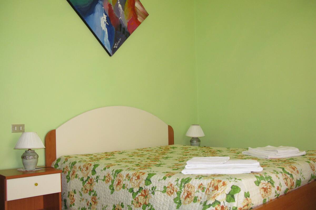 Standard Triple Room, Shared Bathroom | Premium bedding, down comforters, individually furnished, desk