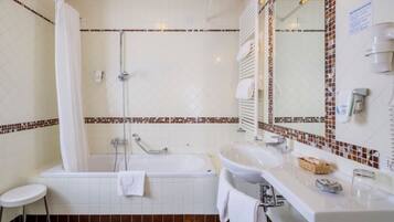 Single Room | Room amenity