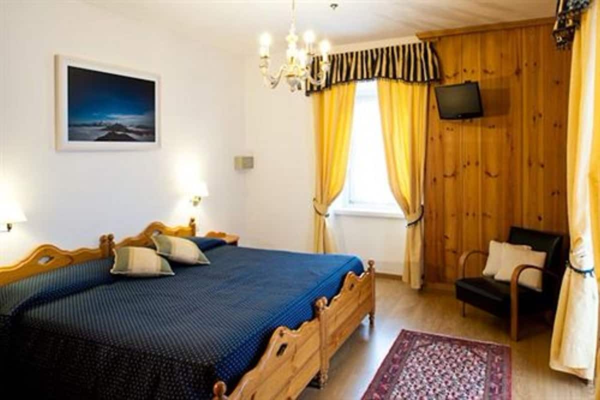 in-room safe, individually furnished, desk, blackout curtains