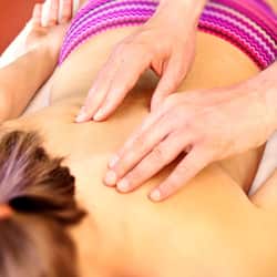 Een Turks bad/hammam, lichaamsbehandelingen, body wraps, body scrubs
