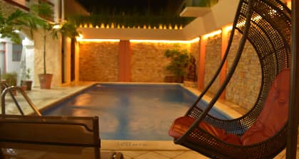 Hotel Serenity