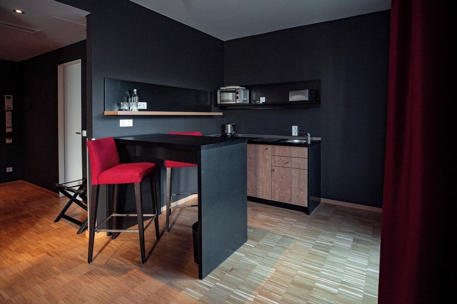 loft | 1 bedroom, premium bedding, minibar, in-room safe