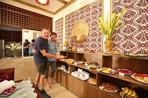 Buffet - Aquarius Grand Hotel (Hanoi)