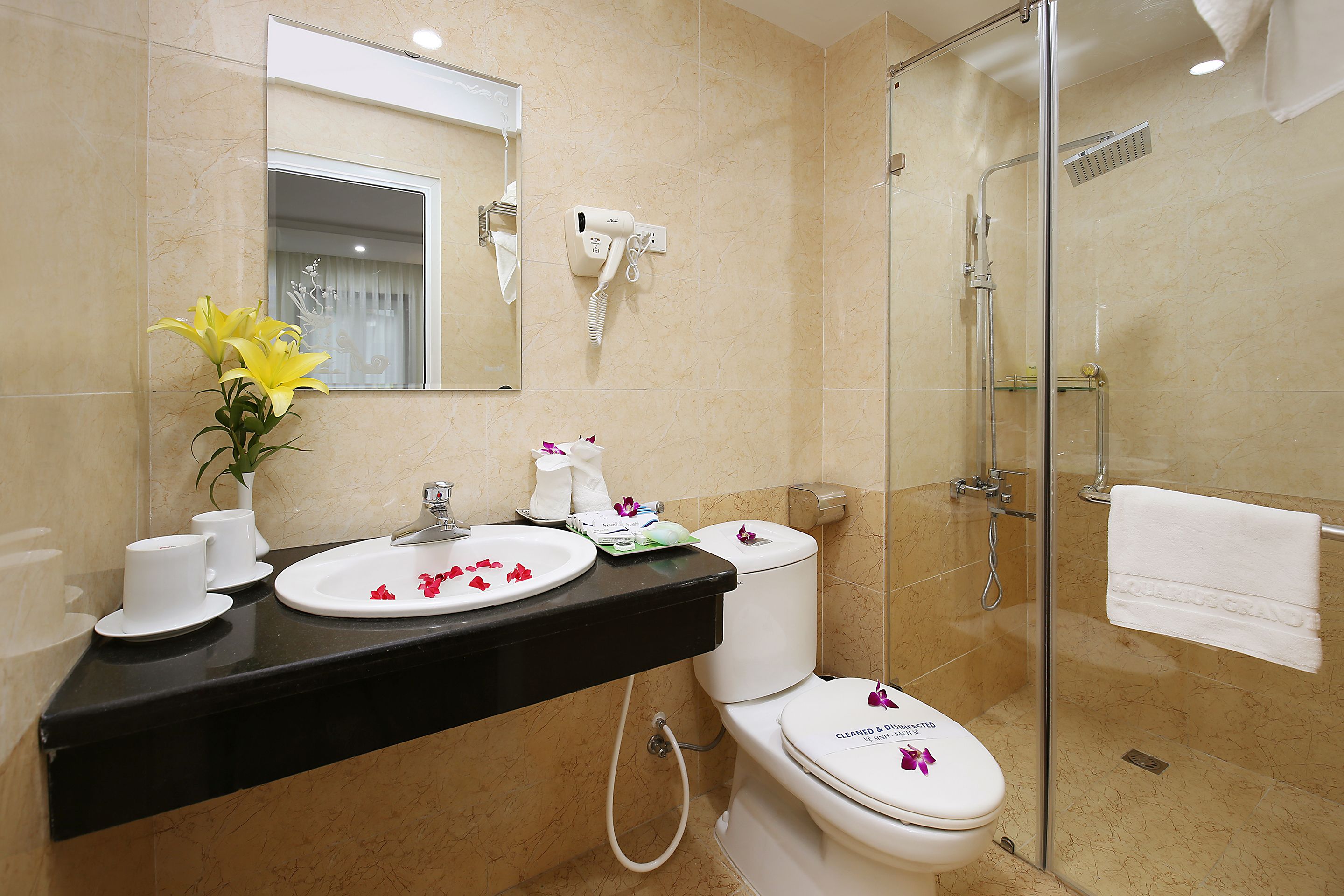 shower, free toiletries, hair dryer, bathrobes