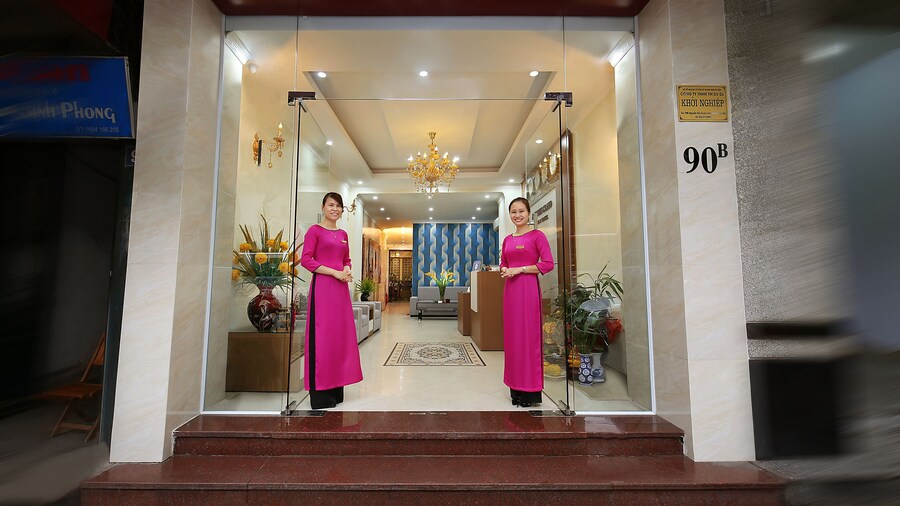 Aquarius Grand Hotel
