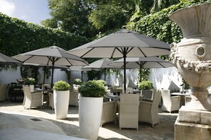 Courtyard - Paradise Road Tintagel Colombo (Colombo)