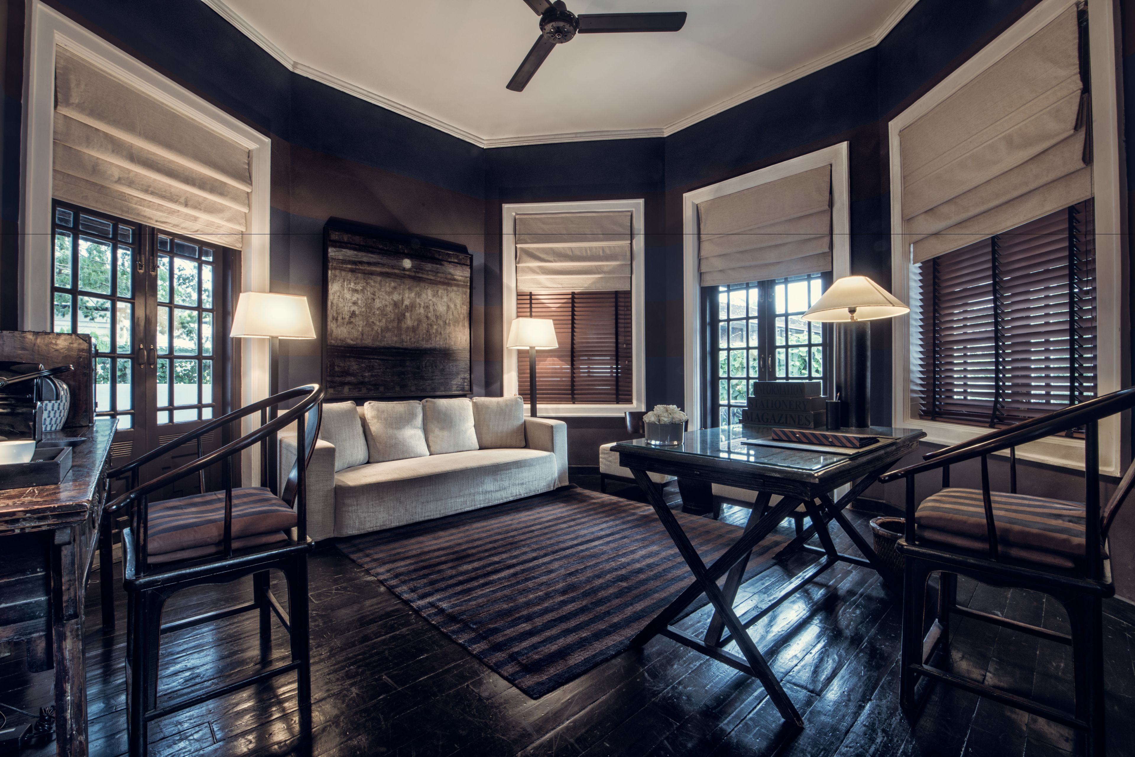 royal suite, 1 king bed | living area | lcd tv