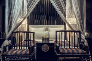 皇室套房, 1 張特大雙人床 | 高級寢具、迷你吧、房內夾萬、書桌