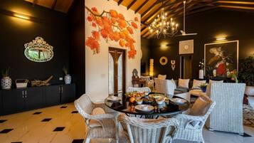 International cuisine