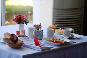 Petit déjeuner buffet compris tous les jours