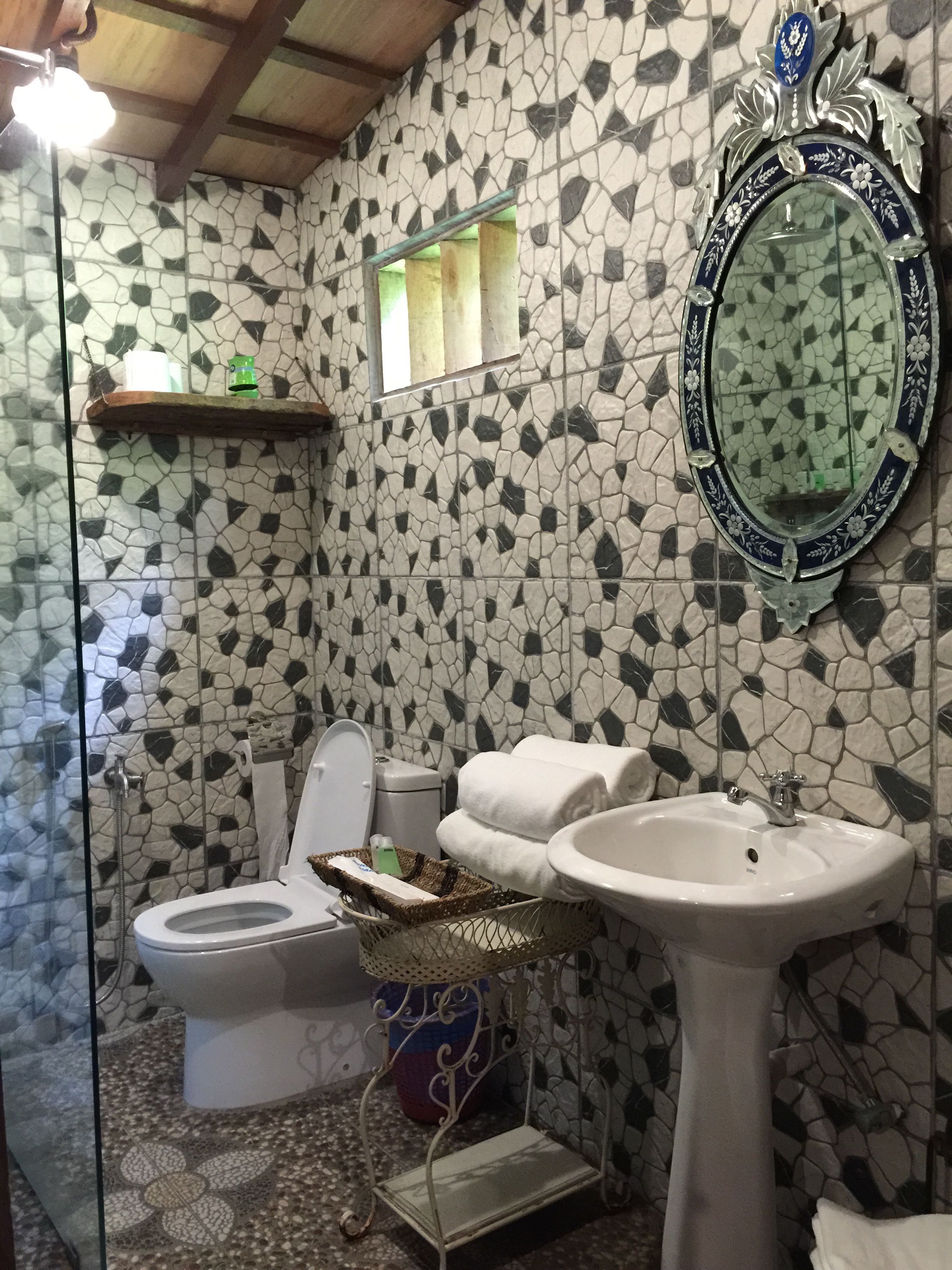 jasmine, 2 bedroom villa | individually decorated, individually furnished, desk, free wifi