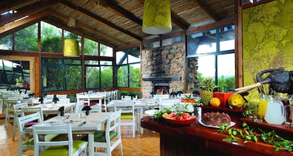 Kariega Game Reserve - Main Lodge