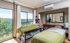 Espace de soins pour les couples, soins corporels, soins d'aromathérapie