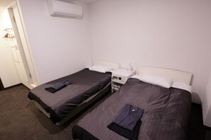 Economy-Zweibettzimmer, 2 Schlafzimmer, Nichtraucher