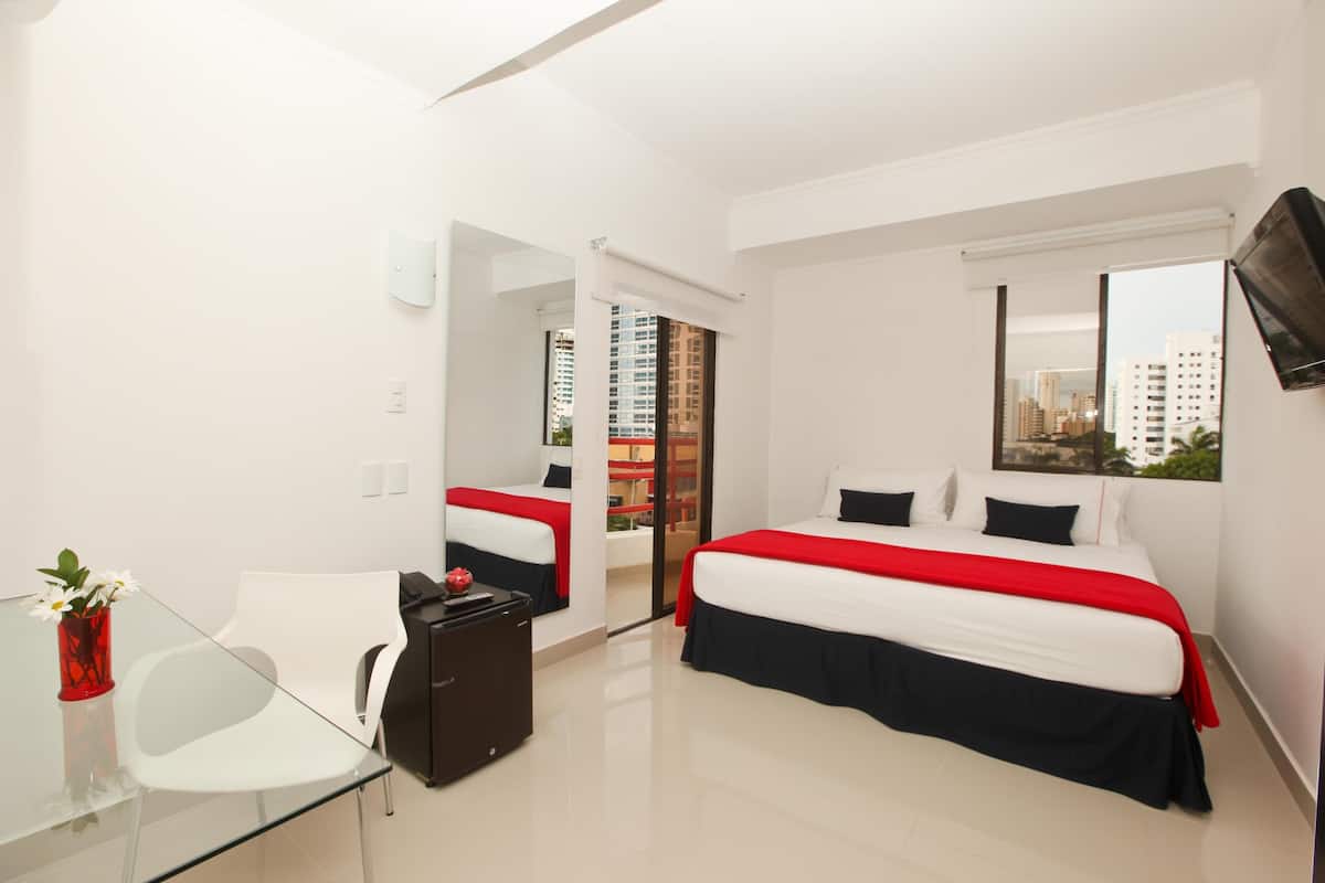 1 bedroom, premium bedding, Select Comfort beds, minibar