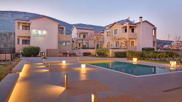 Fassade der Unterkunft – Abend/Nacht