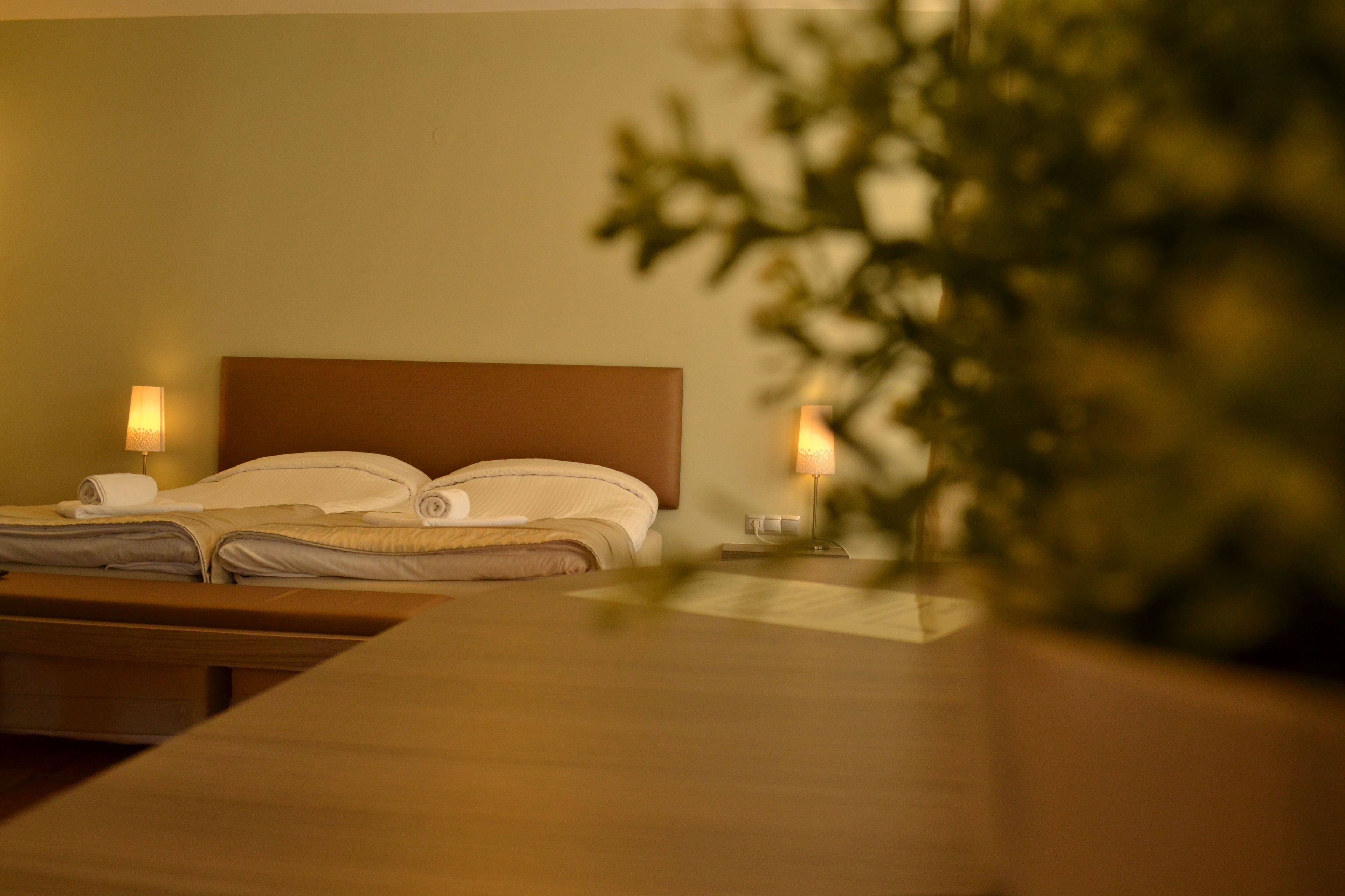 Premium bedding, Select Comfort beds, in-room safe, desk