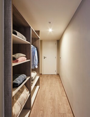 Suite | Kleerkast