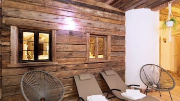 Sauna, vasca idromassaggio, bagno turco, trattamenti per il corpo