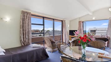 Penthouse  | In-room dining