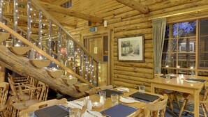 Breakfast, lunch and dinner served - Lemonthyme Wilderness Retreat (Moina)