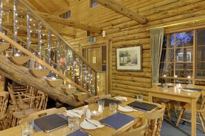 Breakfast, lunch, dinner served; local cuisine