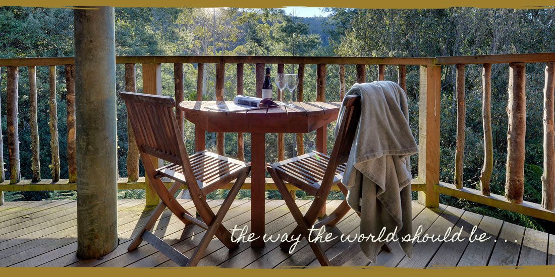 Luxury Suite, 1 King Bed, Jetted Tub, Hill View | View from room