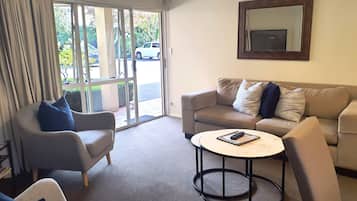 Desk, soundproofing, iron/ironing board, free cots/infant beds
