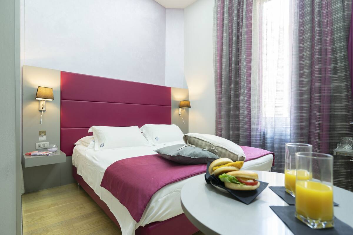 Comfort Double or Twin Room | Minibar, in-room safe, desk, laptop workspace