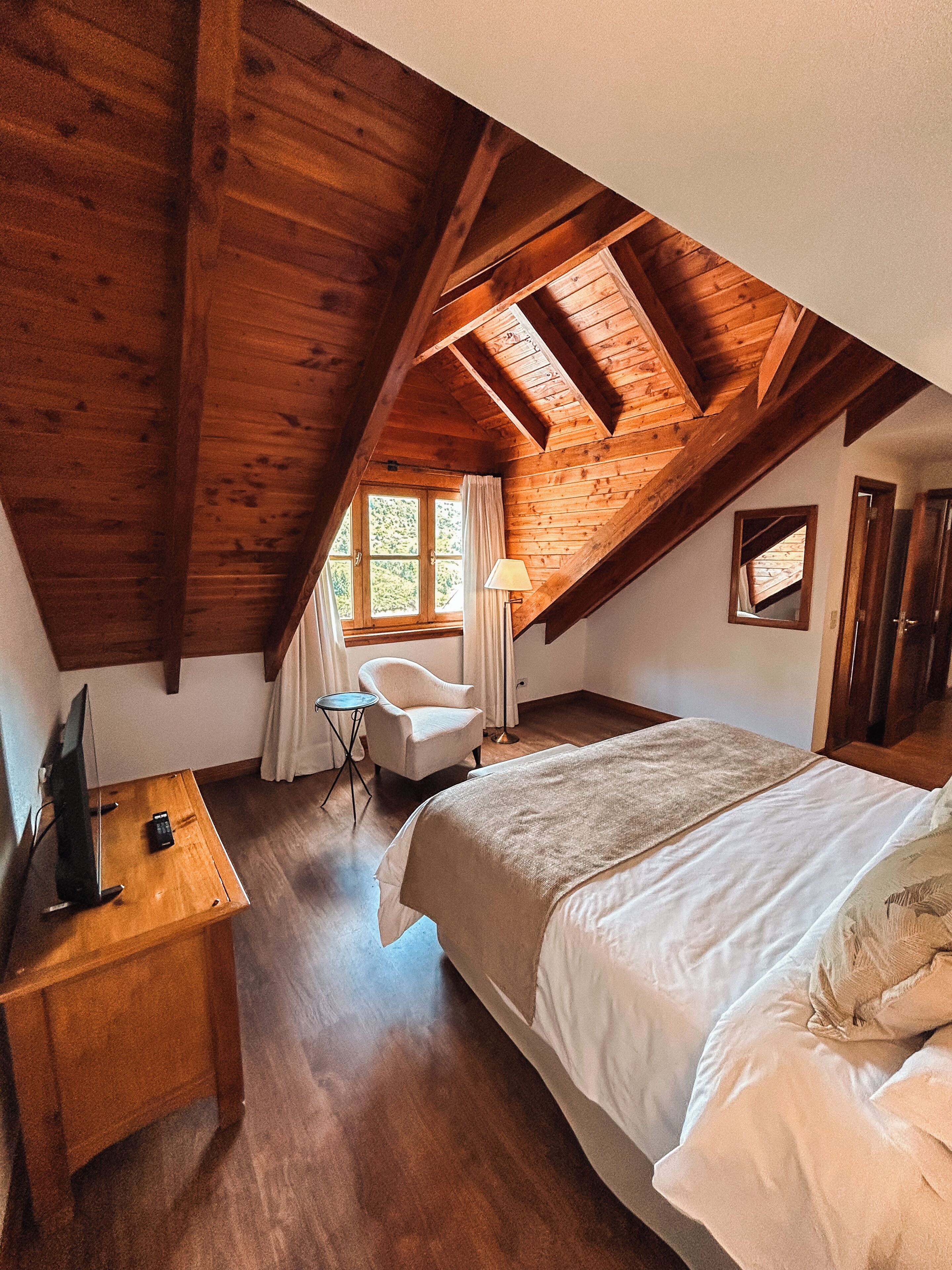 Premium bedding, minibar, in-room safe, blackout curtains