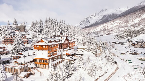 View from property - Hotel Catedral Patagonia Ski & Wellness (San Carlos de Bariloche)