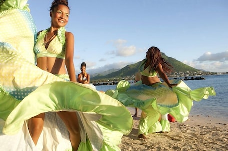Beach nearby, white sand, sun loungers, beach umbrellas